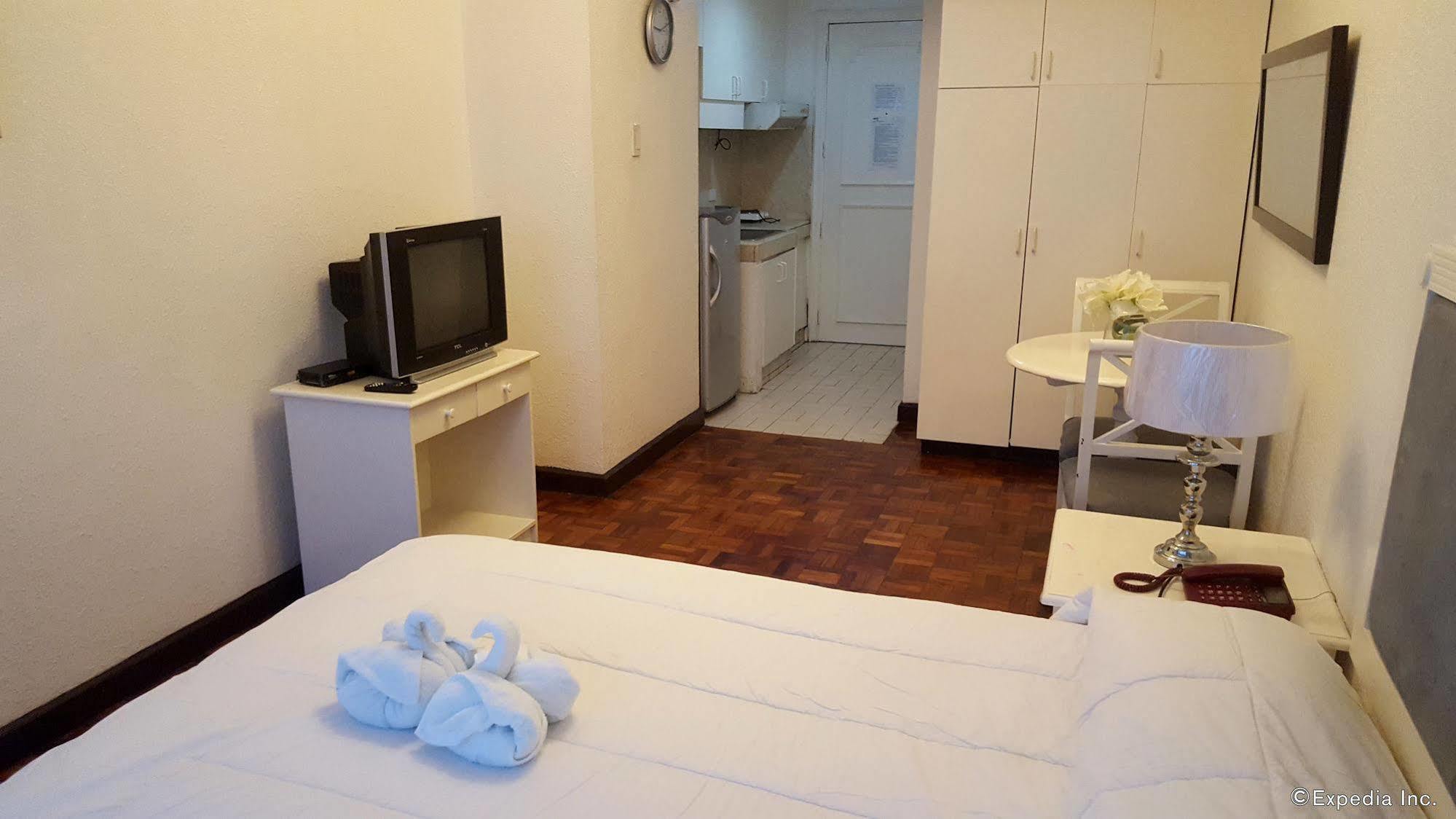 Mpt Suites Makati City Zewnętrze zdjęcie