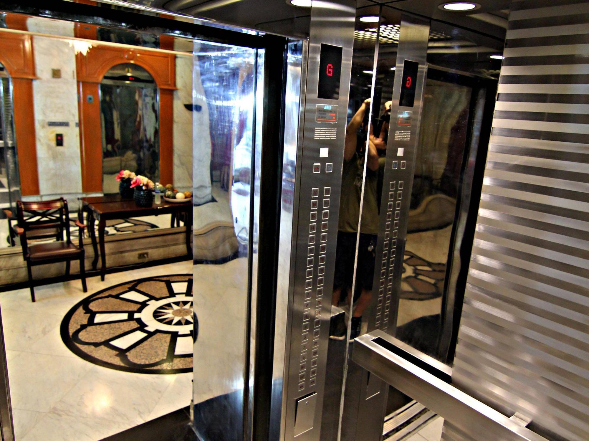 Mpt Suites Makati City Zewnętrze zdjęcie