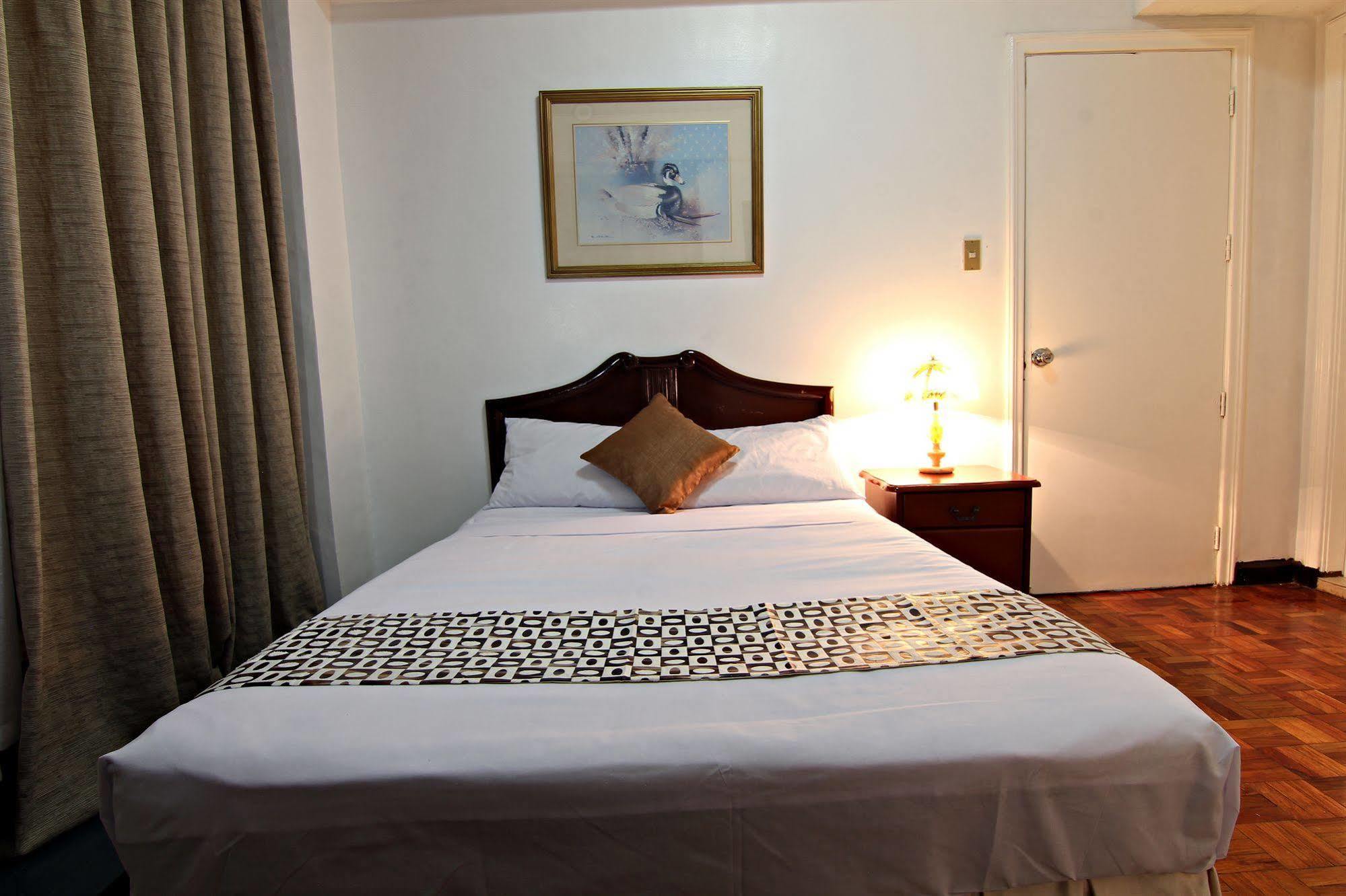 Mpt Suites Makati City Zewnętrze zdjęcie