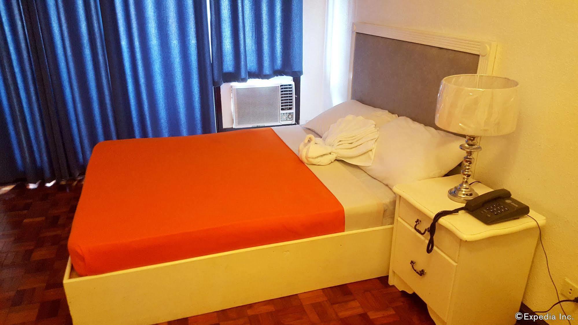 Mpt Suites Makati City Zewnętrze zdjęcie